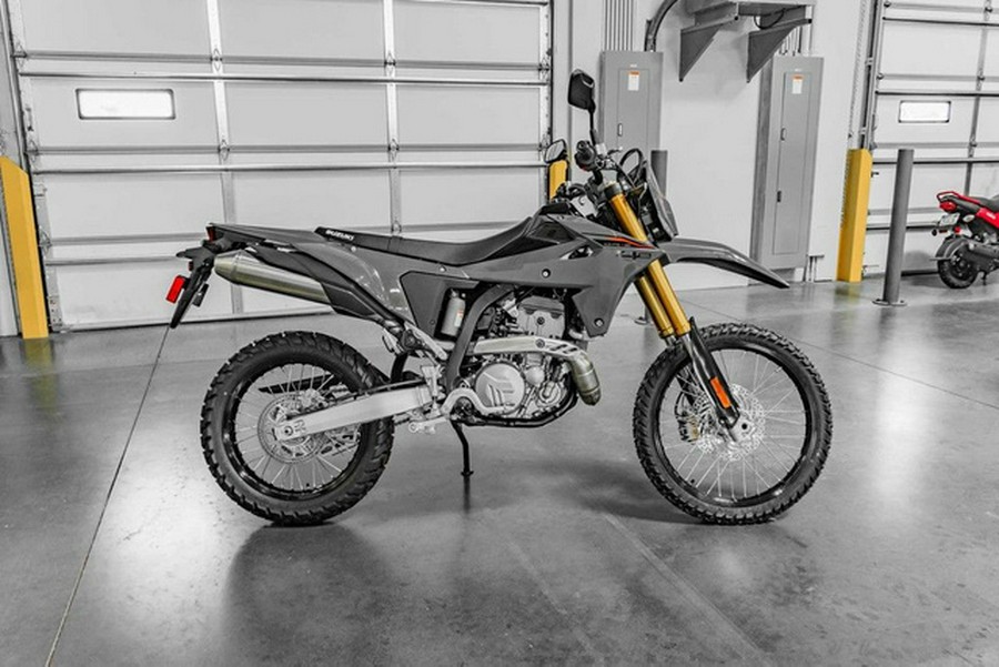 2025 Suzuki DR-Z4S