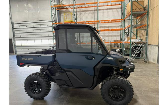 2026 Can-Am Defender LIMITED HD11