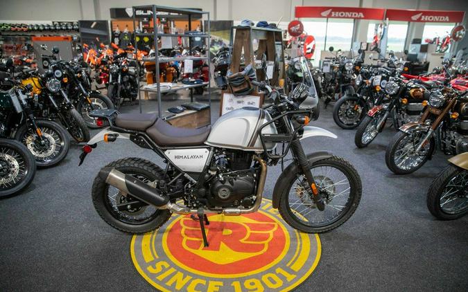 2022 Royal Enfield Himalayan Review (A Dozen Fast Facts)