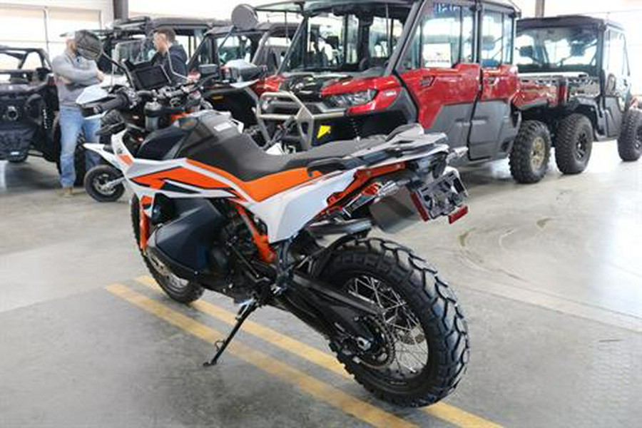 2024 KTM 890 Adventure R