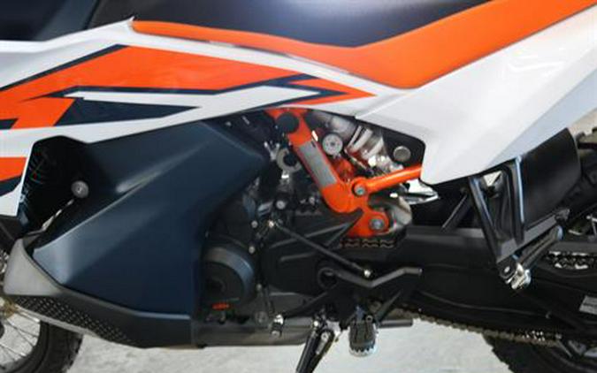 2024 KTM 890 Adventure R