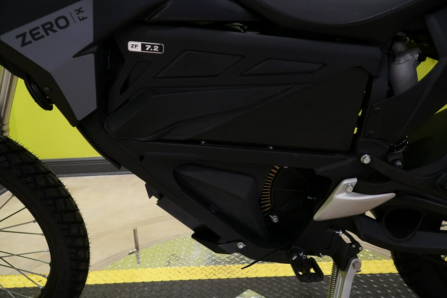 2023 Zero™ Motorcycles DSR/X ZF17.3