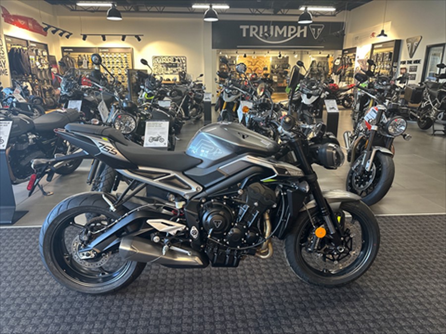 2024 Triumph Street Triple 765 R