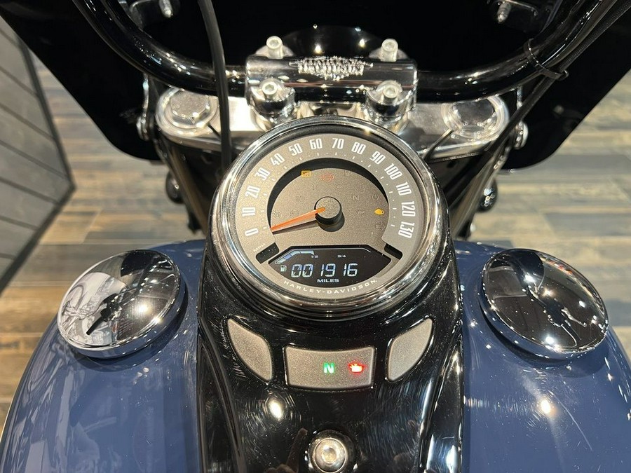 2019 Harley-Davidson Softail® Heritage Classic 114