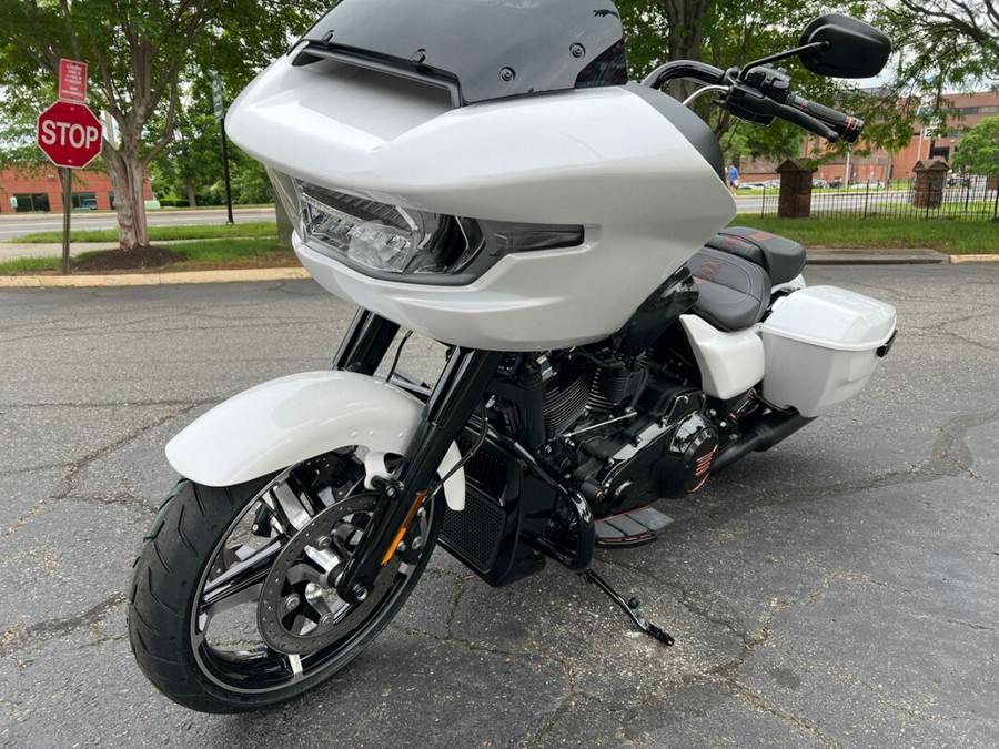 2024 FLTRX Road Glide®