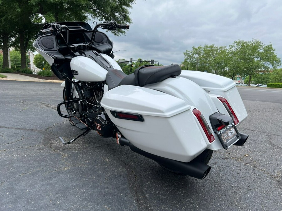 2024 FLTRX Road Glide®