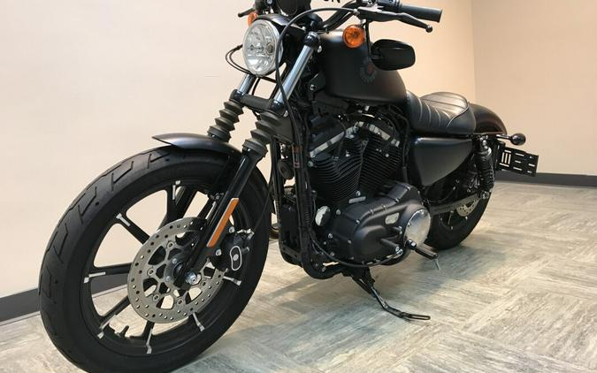 2020 Harley-Davidson Iron 883 Black Denim XL883N