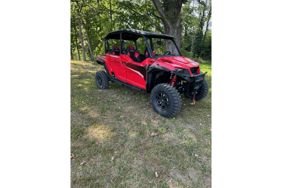 2025 Polaris Industries GENERAL® XP 4 1000 Premium