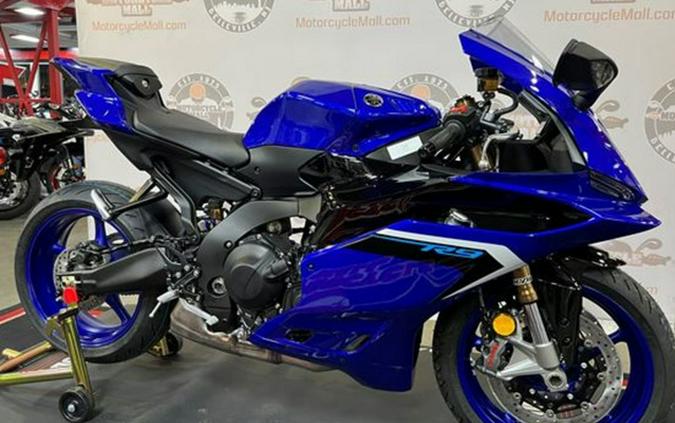 2025 Yamaha YZF R9