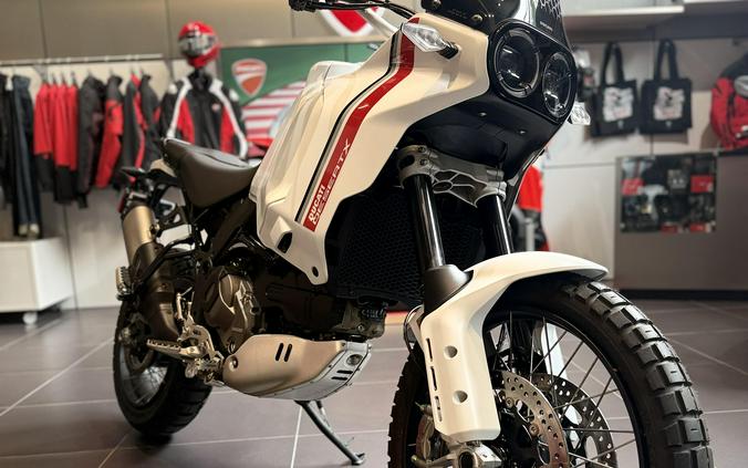 2025 Ducati DESERT X