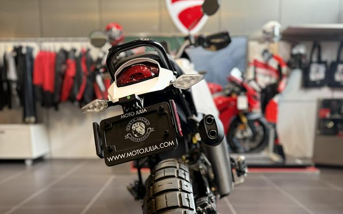 2025 Ducati DESERT X