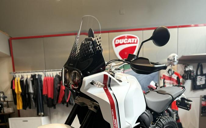 2025 Ducati DESERT X