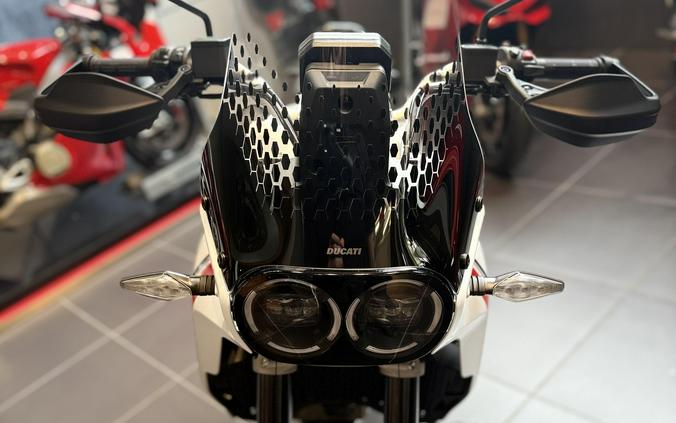 2025 Ducati DESERT X