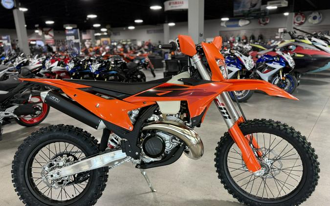 2027 KTM XC-W 300