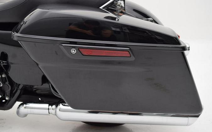 2016 Harley-Davidson® FLTRX - Road Glide®