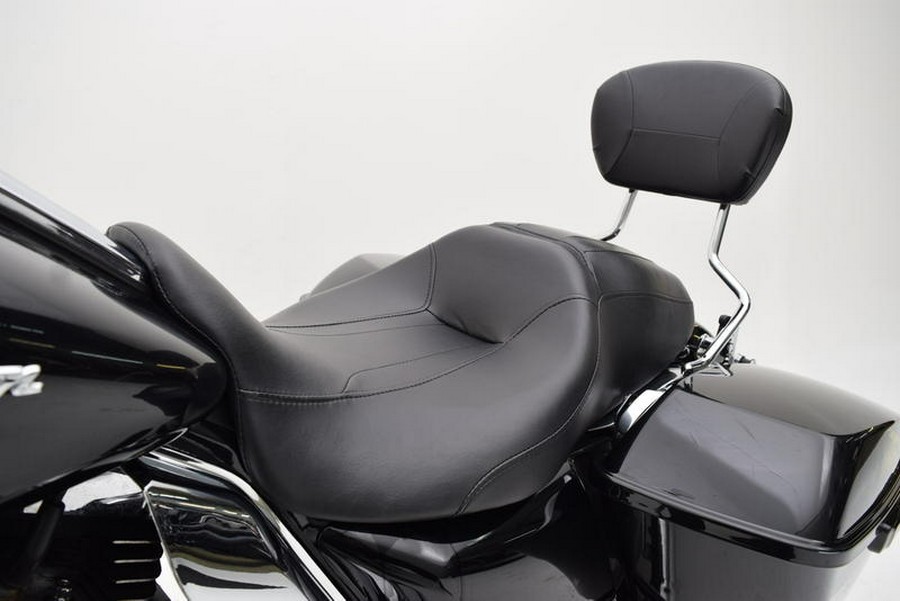 2016 Harley-Davidson® FLTRX - Road Glide®