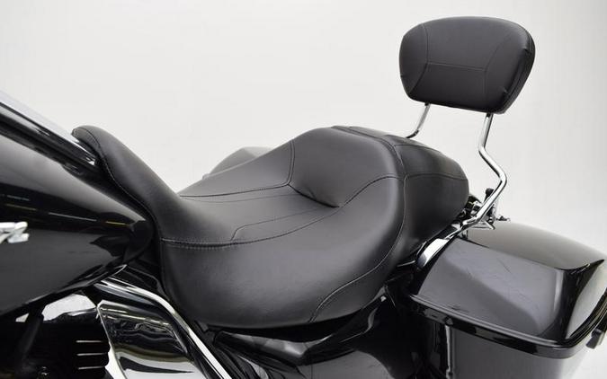 2016 Harley-Davidson® FLTRX - Road Glide®