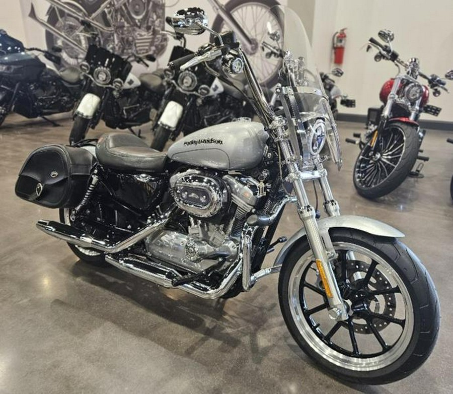 2015 Harley-Davidson® XL883L - Sportster® SuperLow®