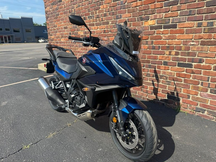 2025 Honda NT1100 DCT