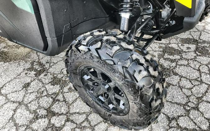 2026 Can-Am® Defender DPS CAB HD9 Compass Green