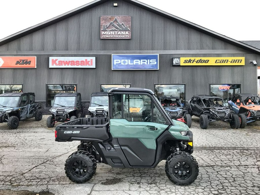 2026 Can-Am® Defender DPS CAB HD9 Compass Green