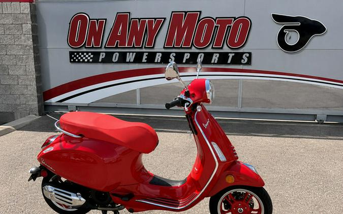 2024 Vespa Primavera 150 Red