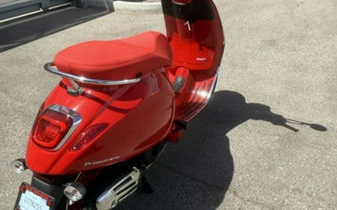 2024 Vespa Primavera 150 Red