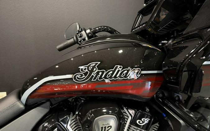 2026 Indian Challenger Dark Horse Signature Series Abyss Metallic / Red Allert