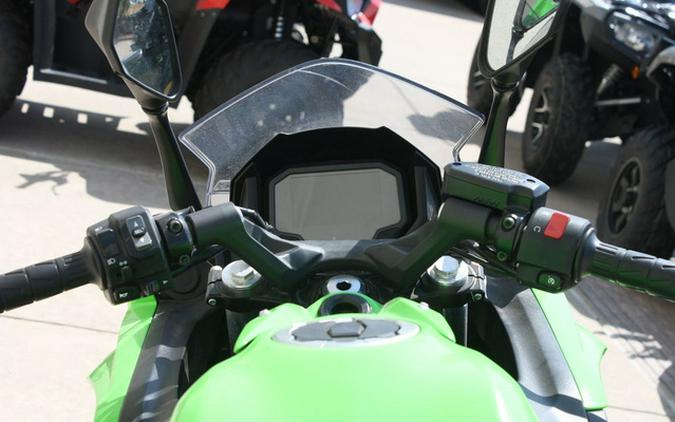 2025 Kawasaki EX650PSFAN
