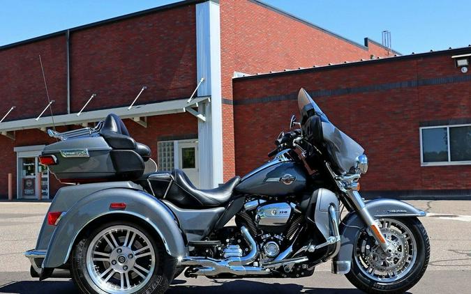 2022 Harley-Davidson® FLHTCUTG - Tri Glide® Ultra