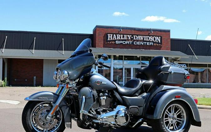 2022 Harley-Davidson® FLHTCUTG - Tri Glide® Ultra