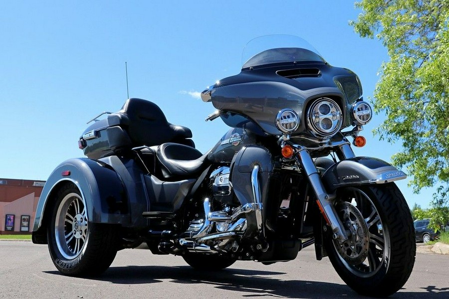 2022 Harley-Davidson® FLHTCUTG - Tri Glide® Ultra