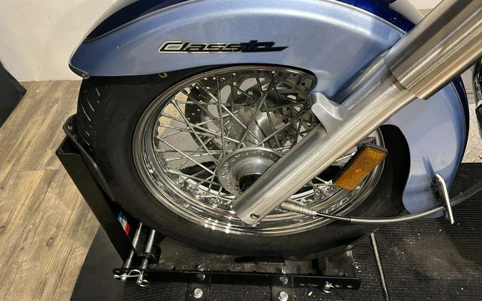 2004 Yamaha Motor Corp., USA V Star® Classic