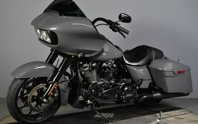 2022 Harley-Davidson Road Glide Special Gunship Grey - Black Finish