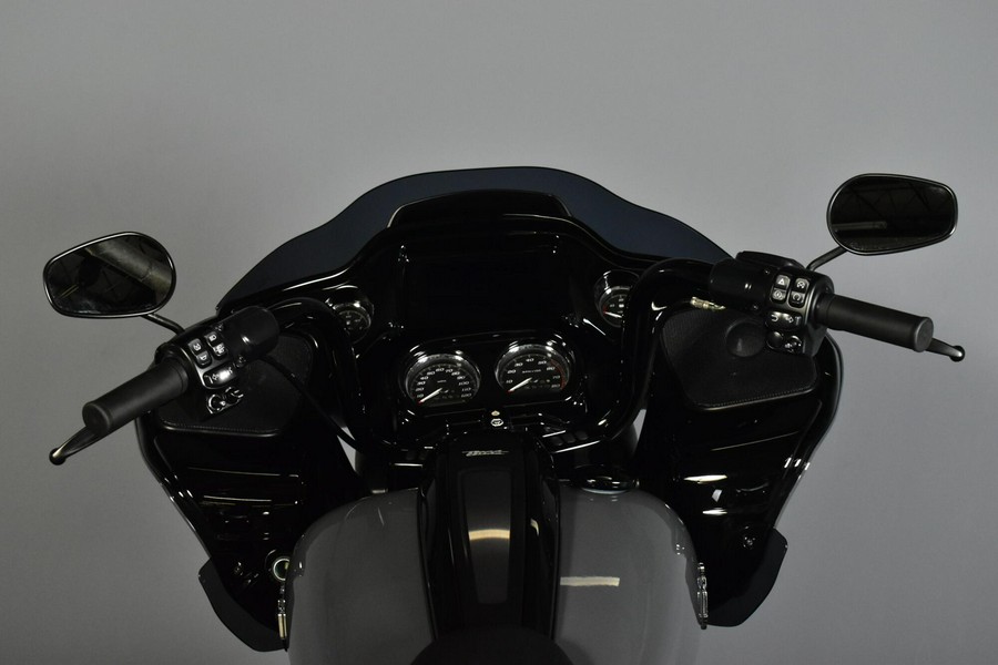 2022 Harley-Davidson Road Glide Special Gunship Grey - Black Finish