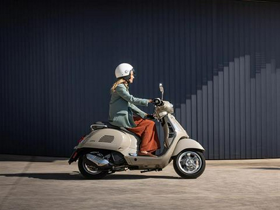 2024 Vespa GTS 300