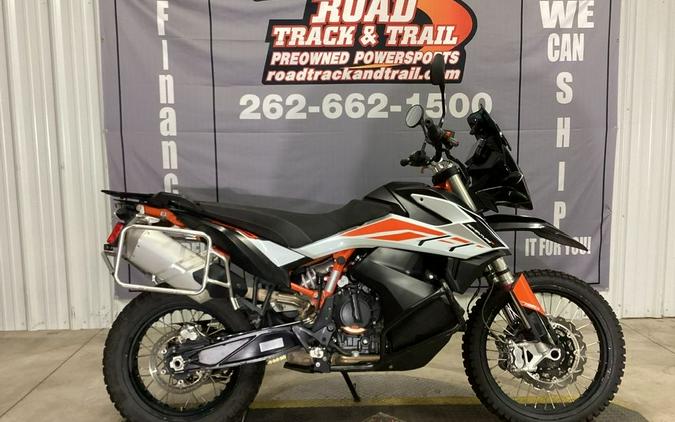 2019 KTM 790 Adventure & 790 Adventure R – First Ride