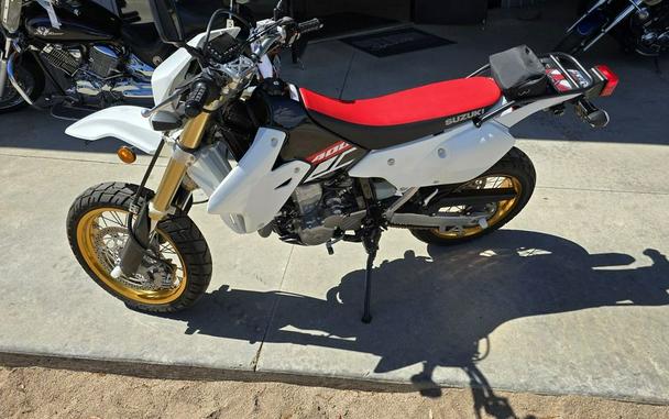 2019 Suzuki DR-Z400SM