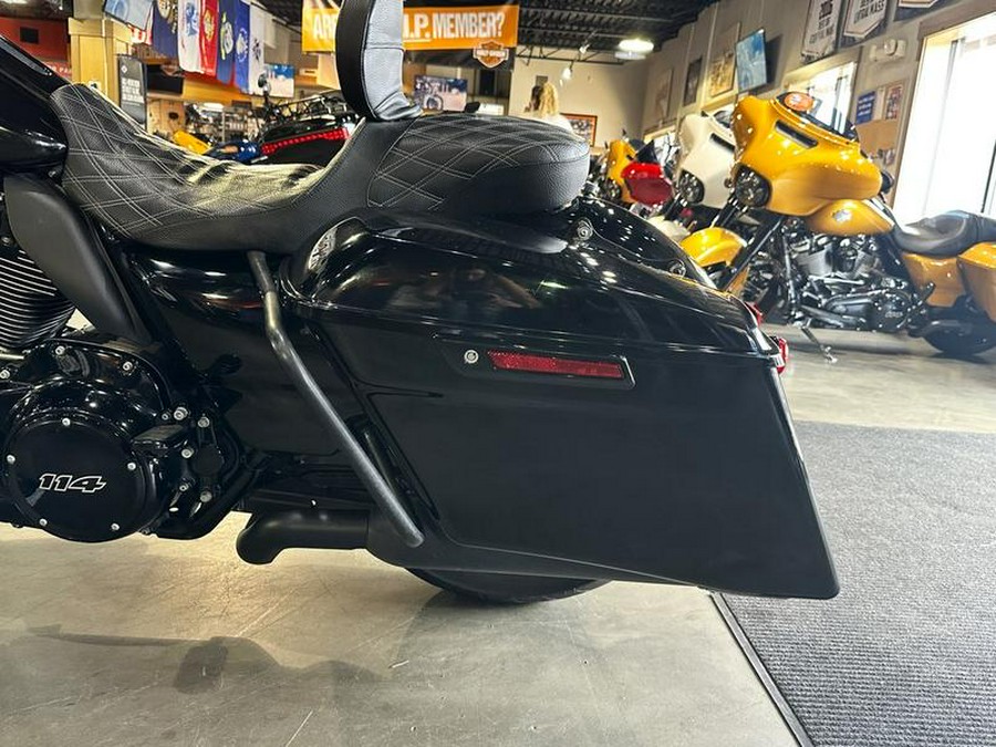 2019 Harley-Davidson® FLTRXS - Road Glide® Special