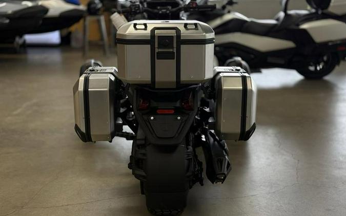 2025 Can-Am® Canyon