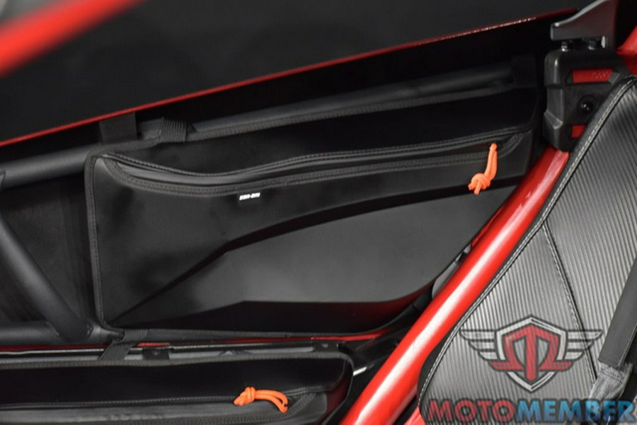 2025 Can-Am Maverick X3 DS Turbo Fiery Red & Hyper Silver