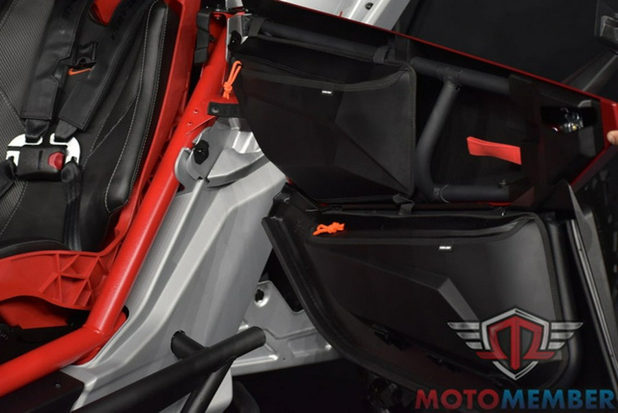 2025 Can-Am Maverick X3 DS Turbo Fiery Red & Hyper Silver