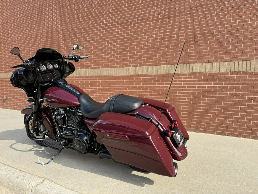 2020 Harley-Davidson® Street Glide® Special BILIARD BURGNDY