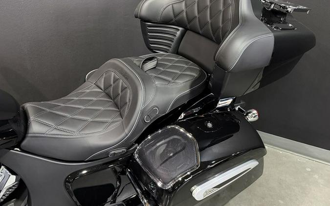 2026 Indian Roadmaster Powerplus Limited 112 W/Powerband A Black Metallic