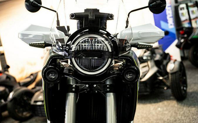 2025 Husqvarna Norden 901 Expedition