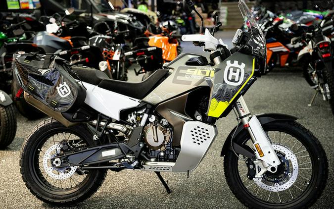 2025 Husqvarna Norden 901 Expedition