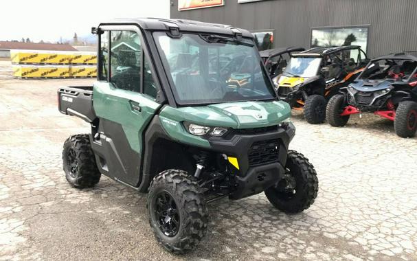 2026 Can-Am® Defender DPS CAB HD9 Compass Green