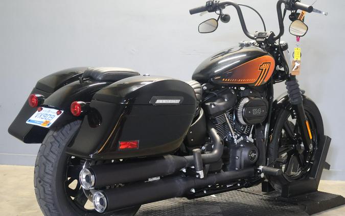 2023 Harley-Davidson Street Bob 114 Vivid Black
