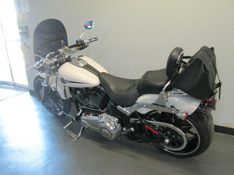 2014 Harley-Davidson® FXSB - Softail® Breakout®