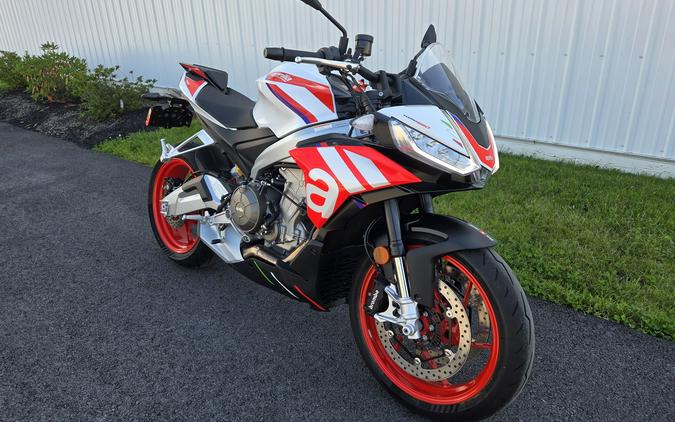 2024 Aprilia Tuono 660